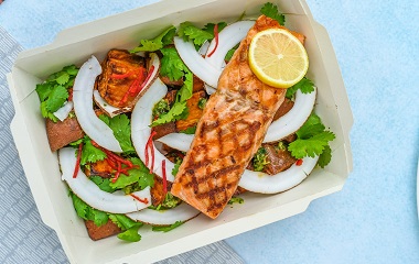 Why choose a paper lunch box for eating out
